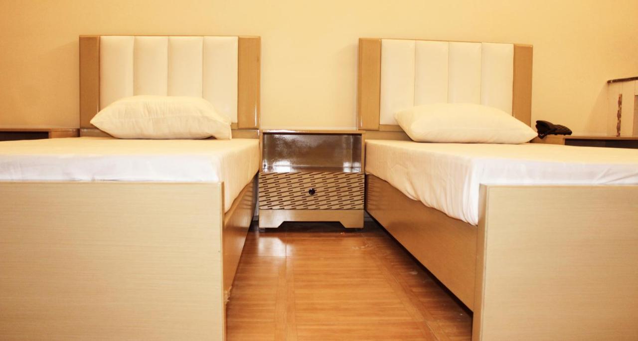 Hotel Visit Inn Executive Lahor Dış mekan fotoğraf