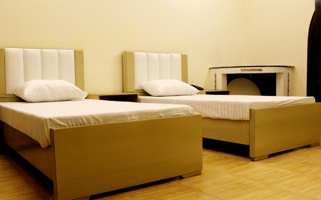 Hotel Visit Inn Executive Lahor Dış mekan fotoğraf