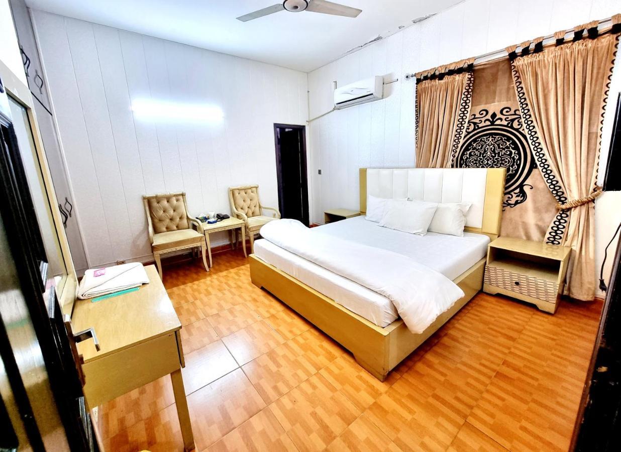 Hotel Visit Inn Executive Lahor Dış mekan fotoğraf